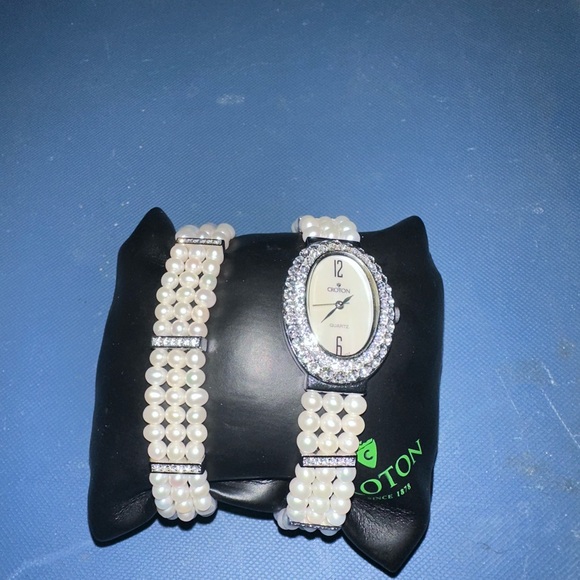 Vintage Croton Silver Watch and Bracelet with Pearl Accents - Picture 7 of 9